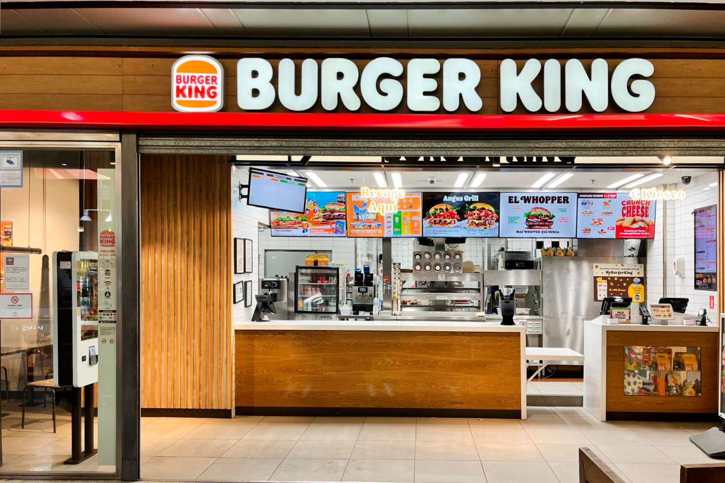 Земля с дейcтвующим арендатором в Барселона №18316