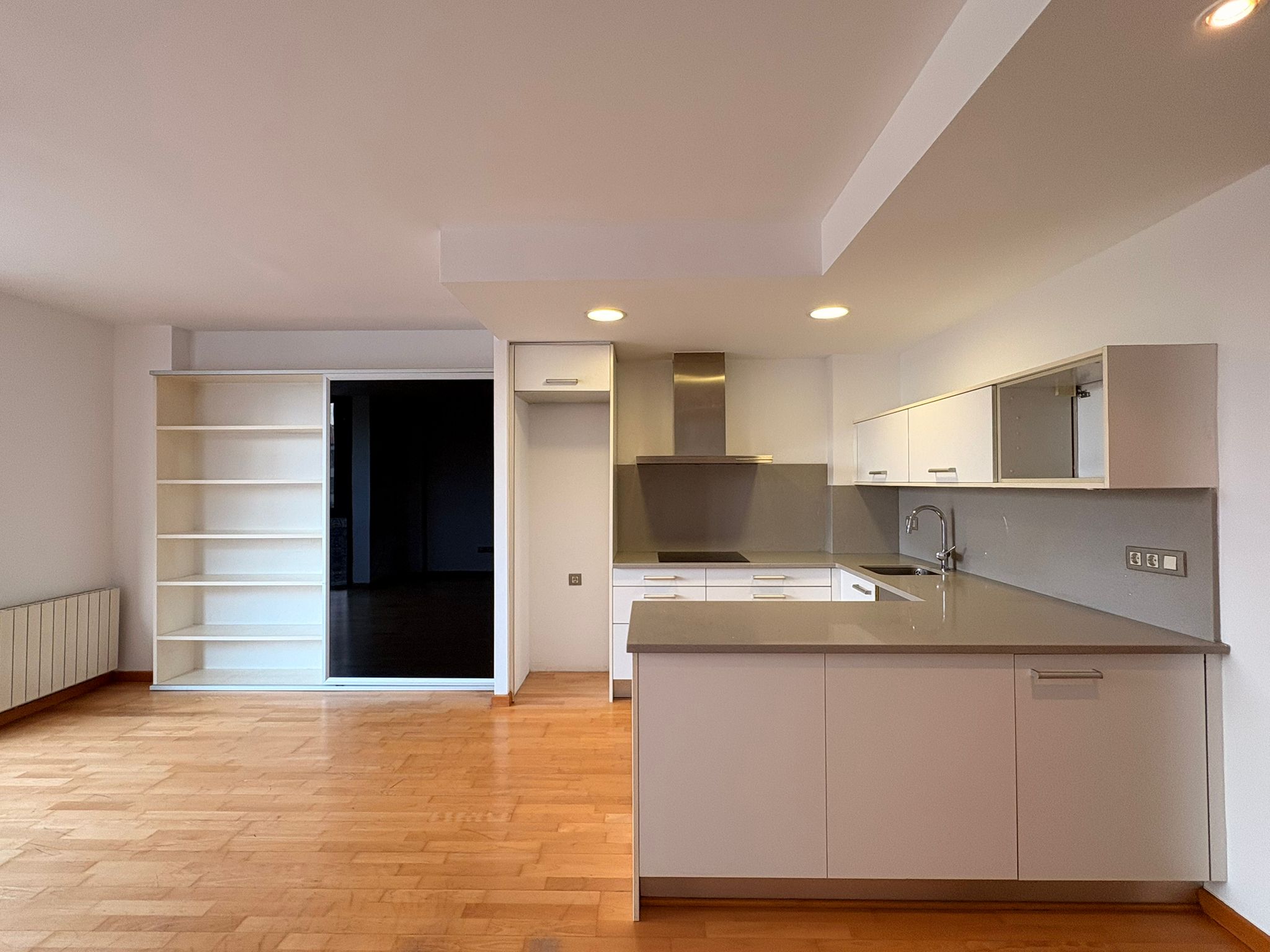 Квартира в Жирона №18353