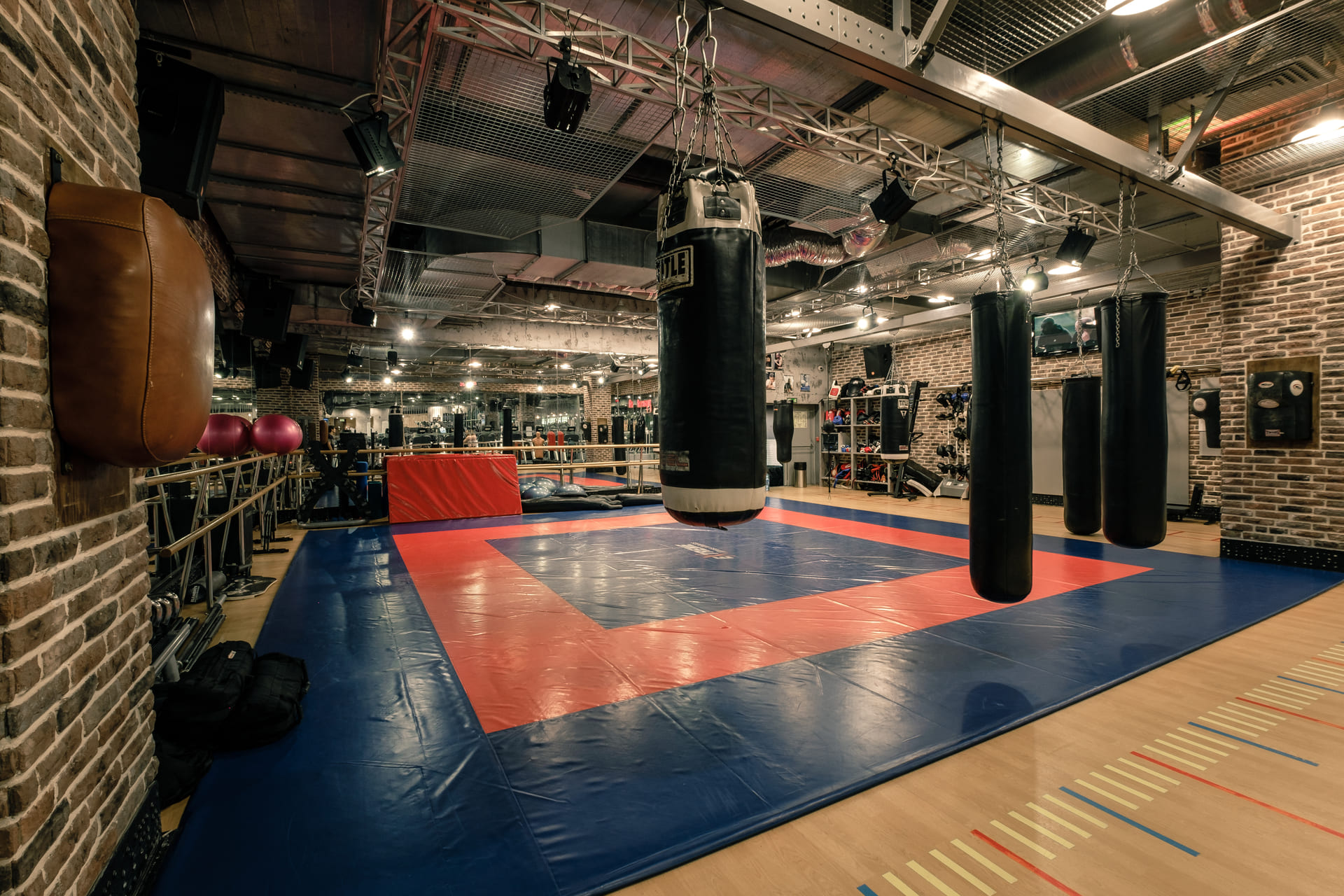 Коммерческое помещение в Грасия №50574