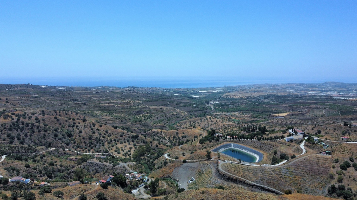 Land plot in Malaga №51933