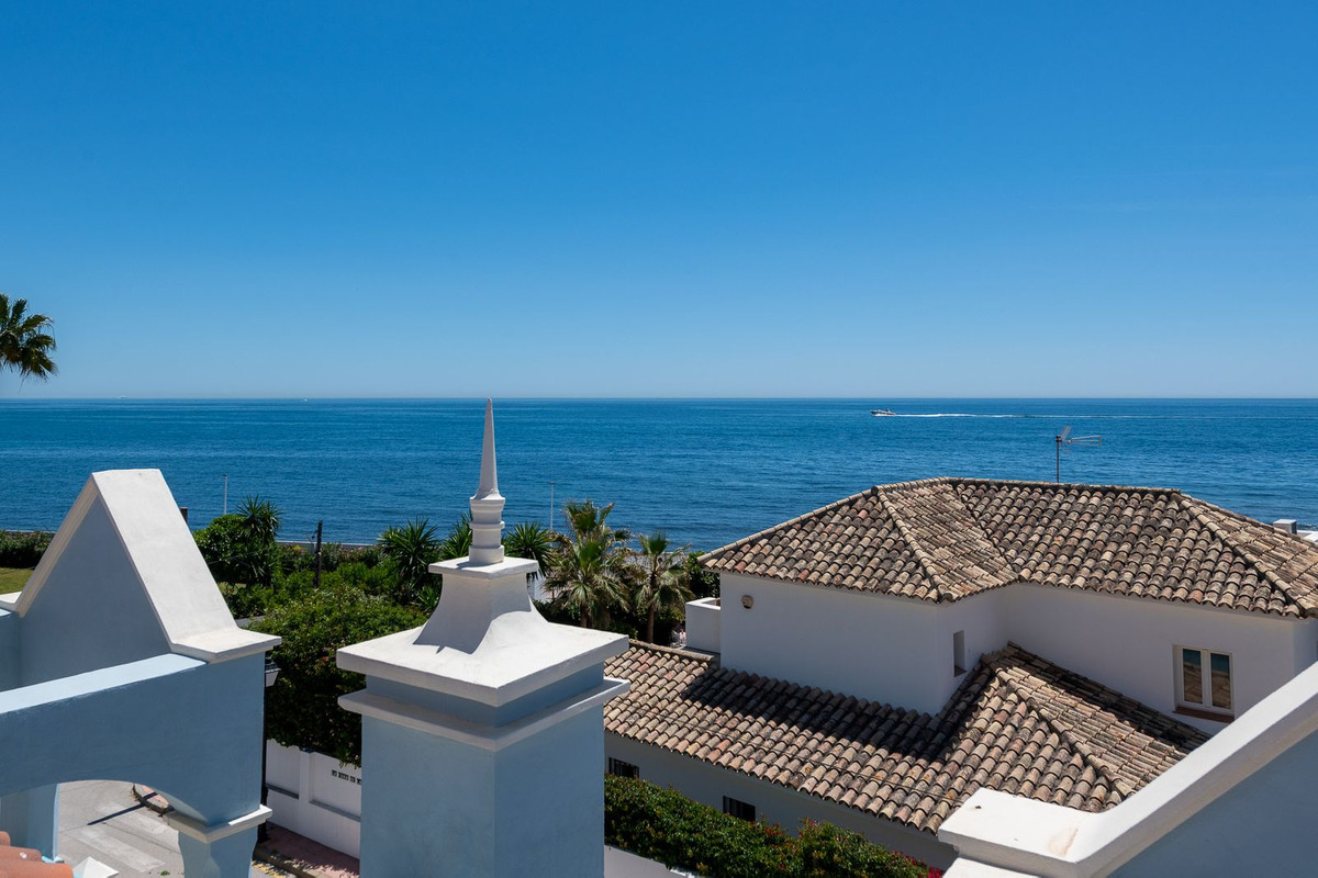 Villa in Marbella №52139