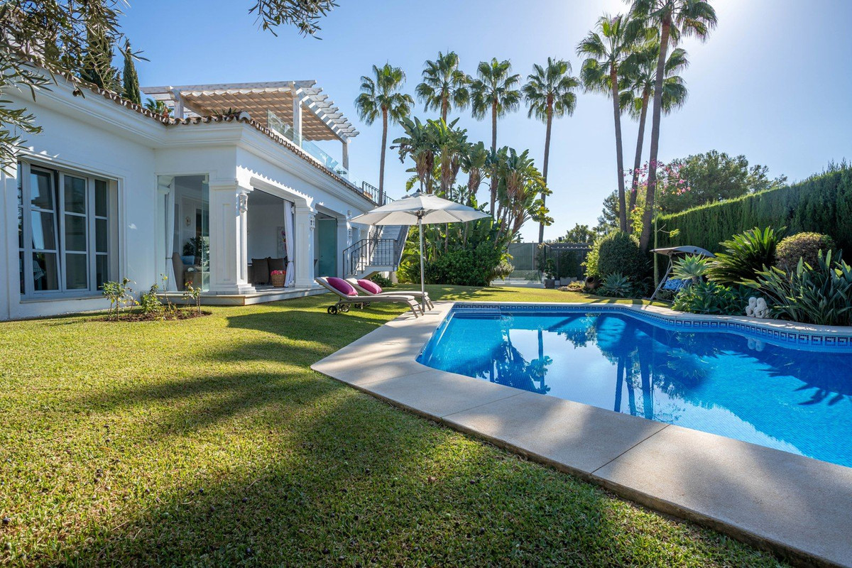 Villa in Marbella №52233