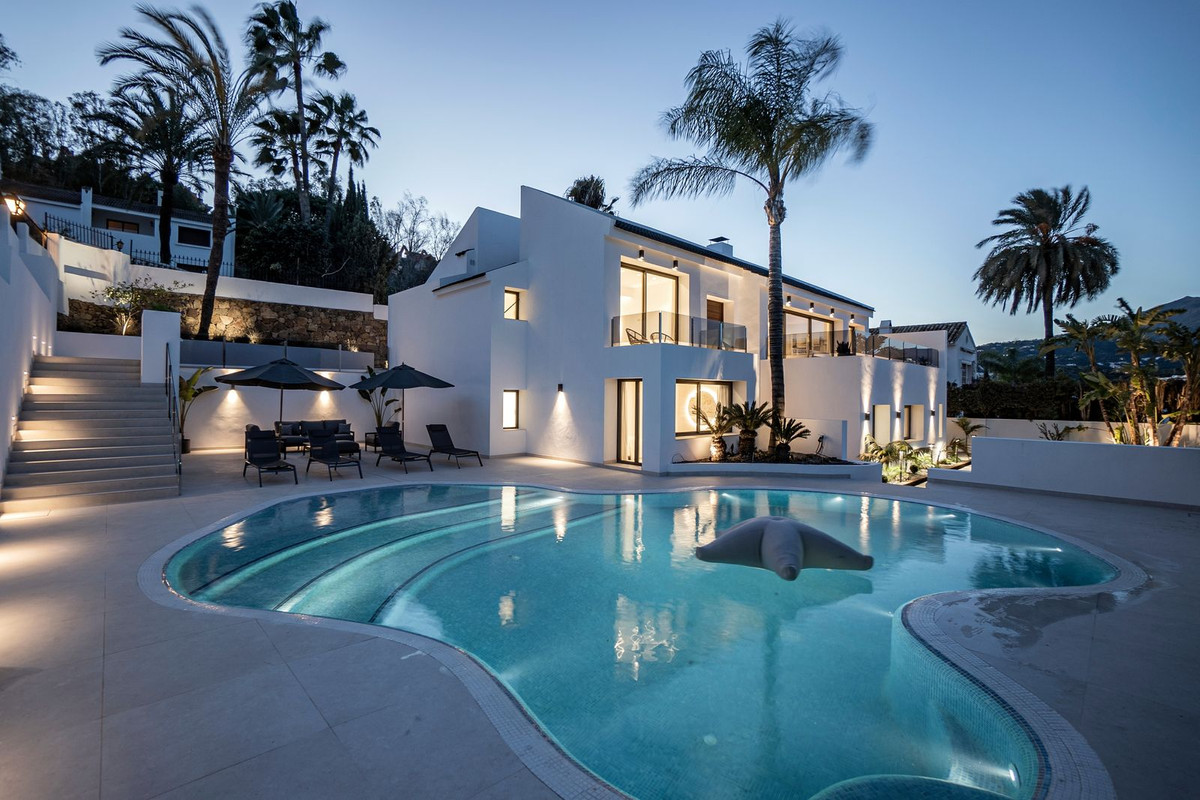 Villa en Marbella №52398