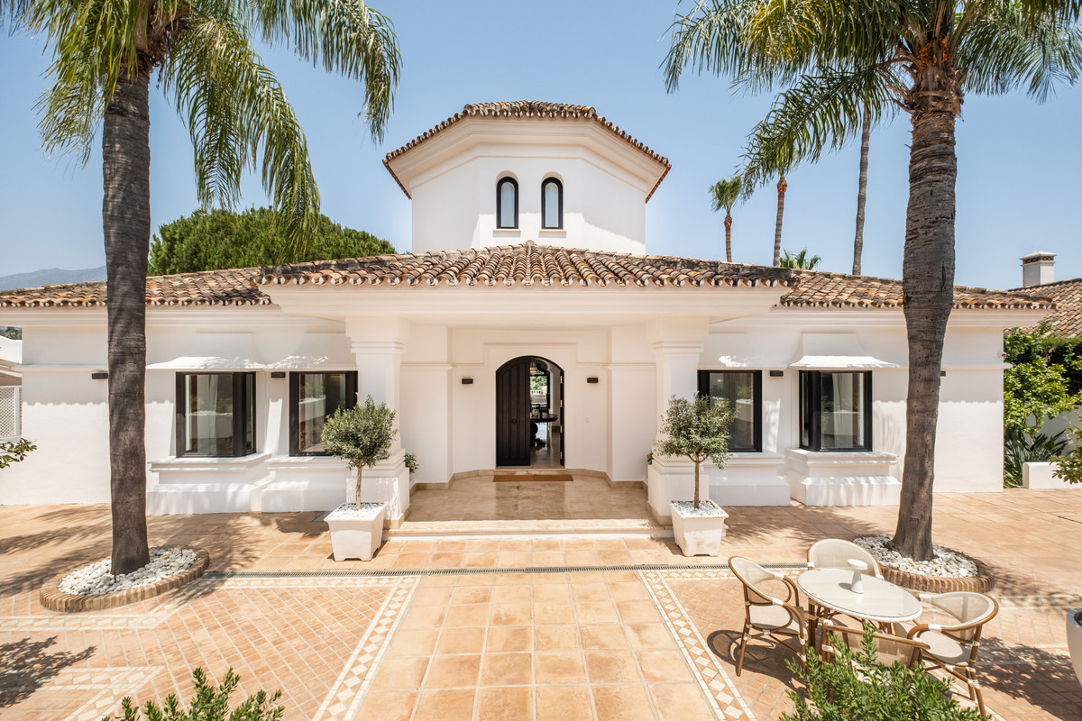 Villa in Marbella №52407