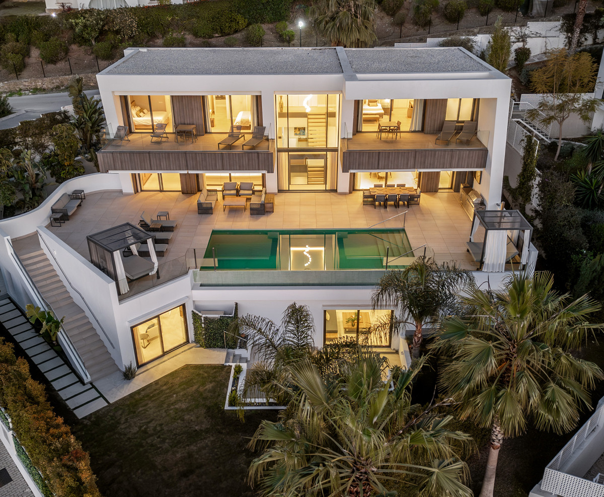 Villa in Malaga №52408