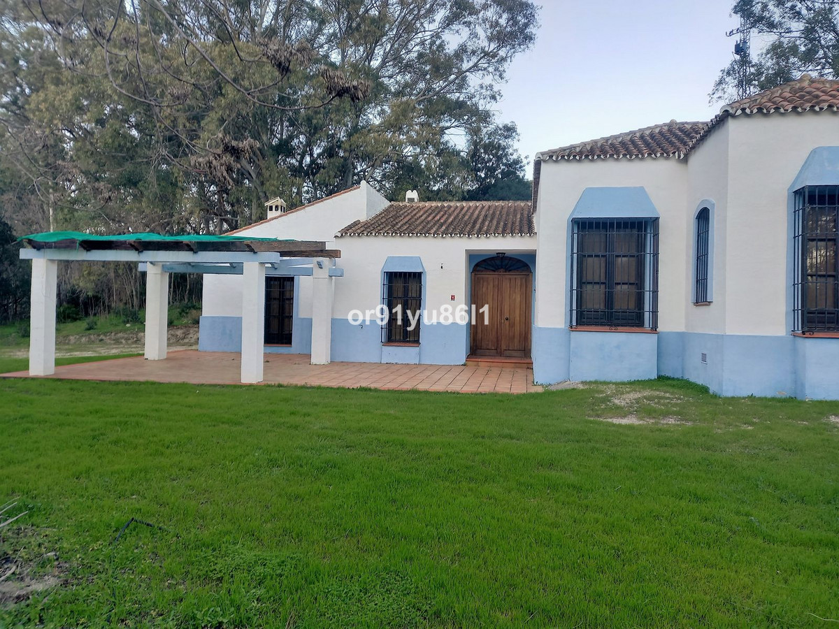Casa en Casares №52456