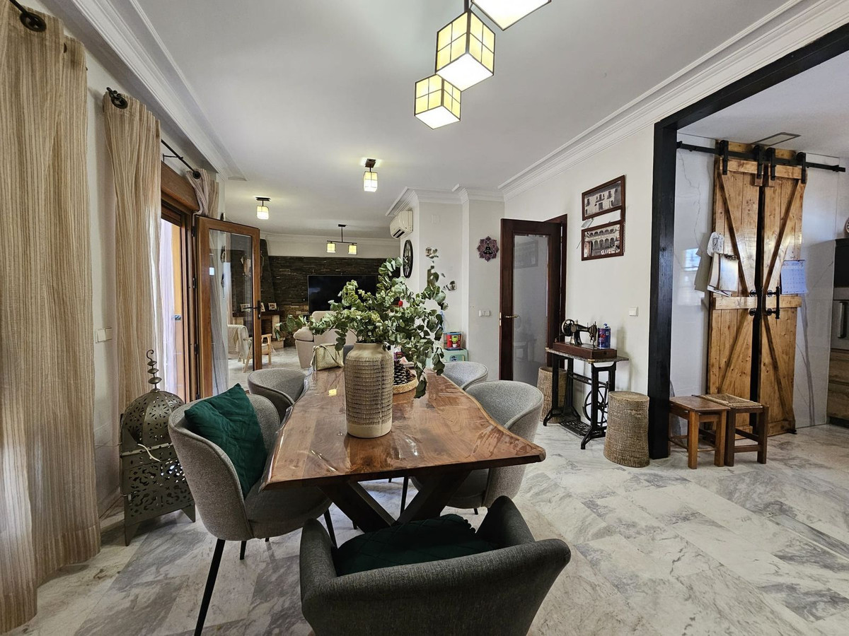 Villa in Fuengirola №52513