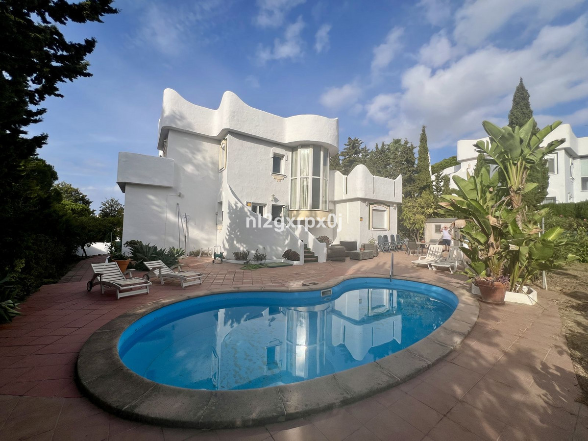 Villa in Marbella №52534