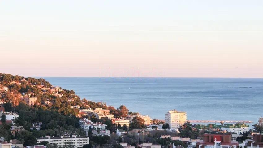 Villa en Malaga №52557