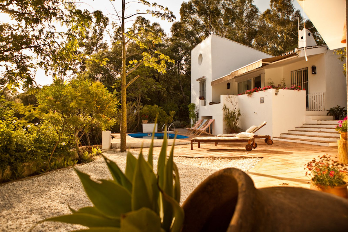 Villa en Estepona №52572