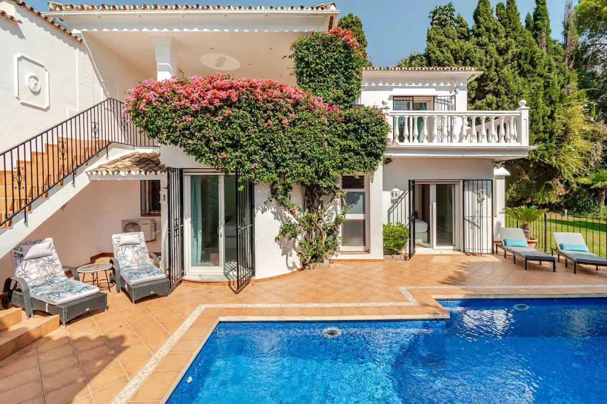 Villa in Marbella №52573