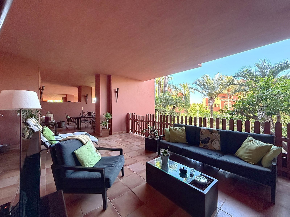 Apartments in Estepona №52616