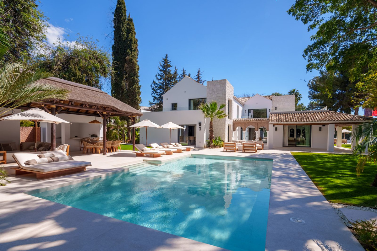 Villa en Marbella №52766