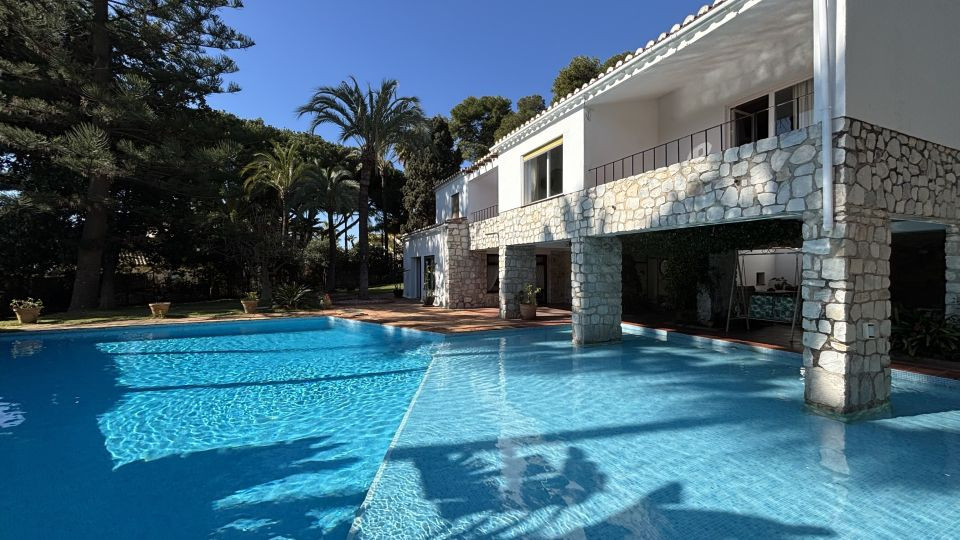 Villa in Marbella №52983