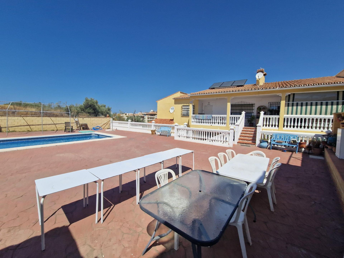 Villa en Malaga №52994