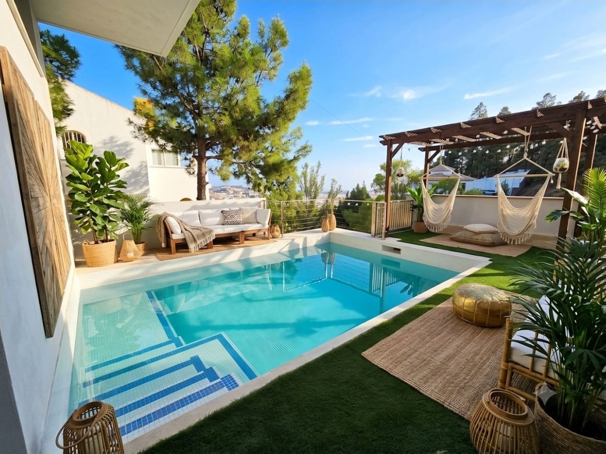 Villa in Malaga №53005