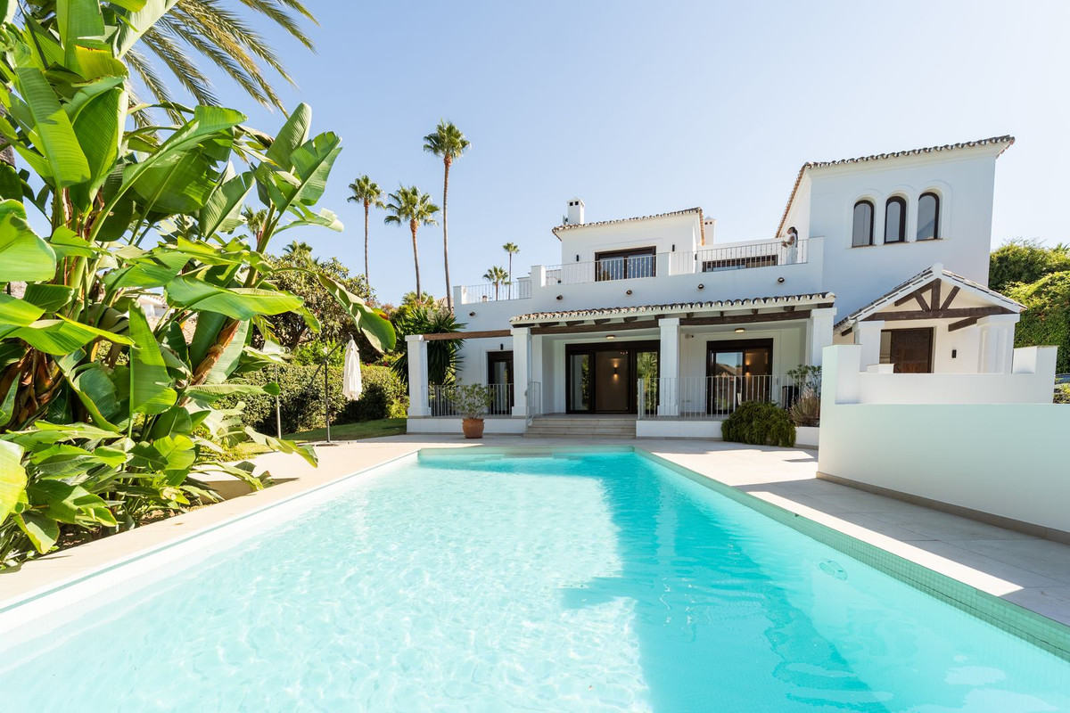 Villa in Marbella №53078