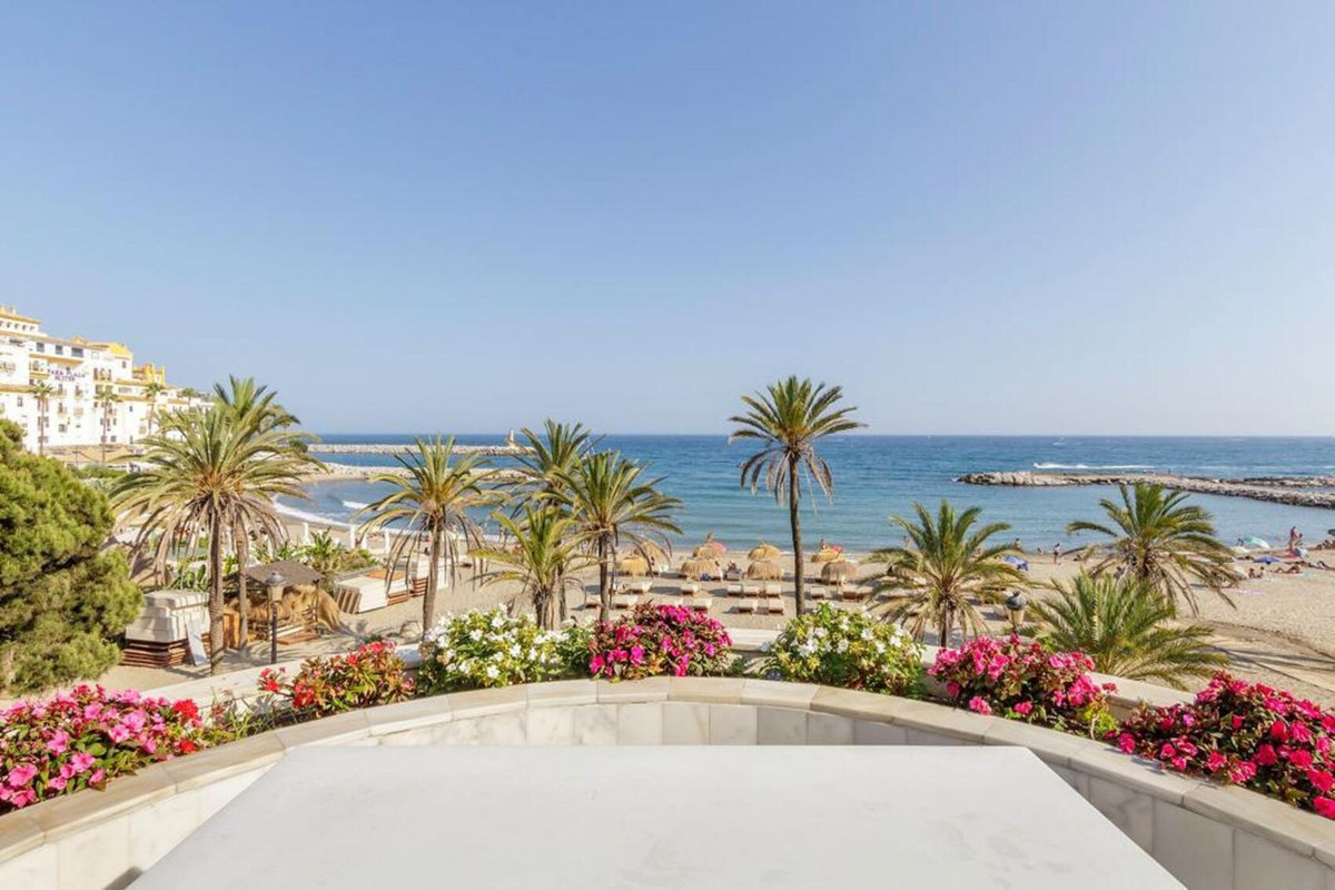 Apartments in Marbella №53215