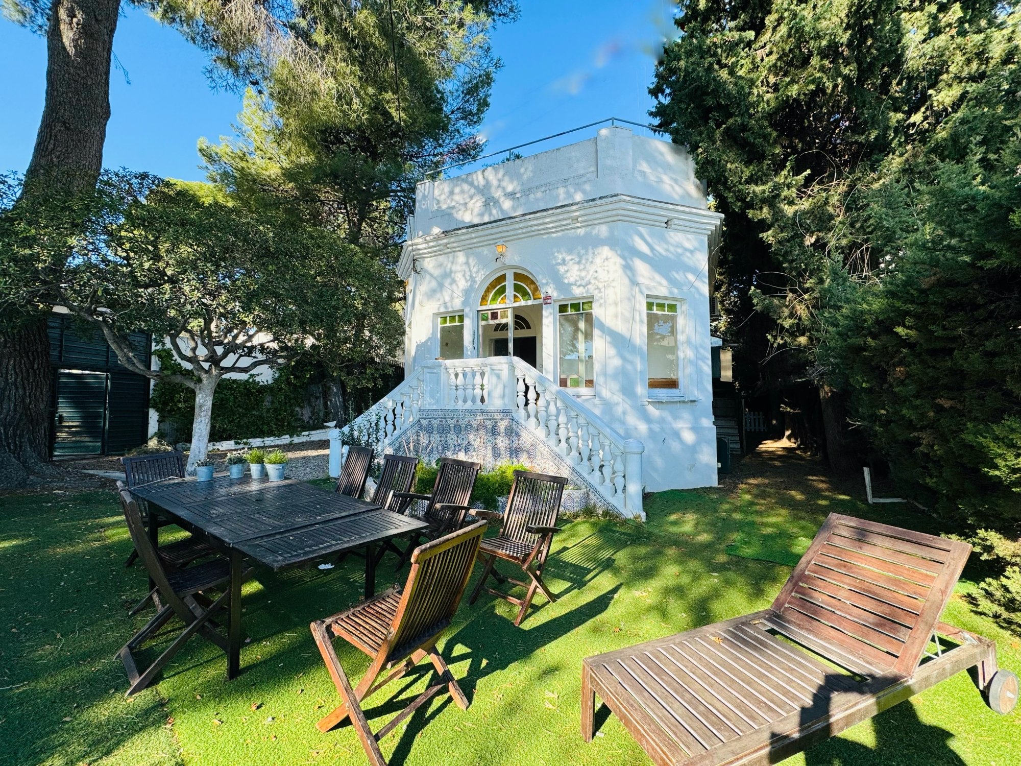Агенция за недвижими имоти - Имоти Премиер - имот - 1208048, Цена: 1800000 EUR