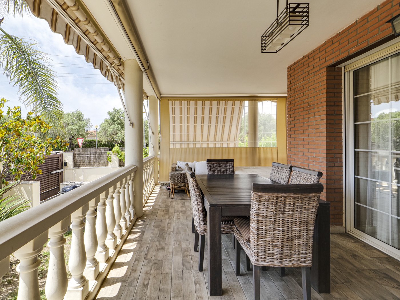 Агенция за недвижими имоти - Имоти Премиер - имот - 1224606, Цена: 650000 EUR