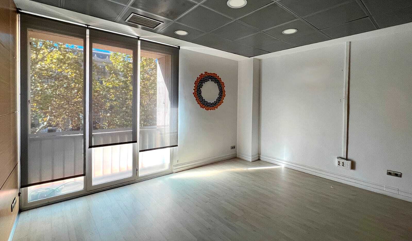 Агенция за недвижими имоти - Имоти Премиер - имот - 1207891, Цена: 2600000 EUR
