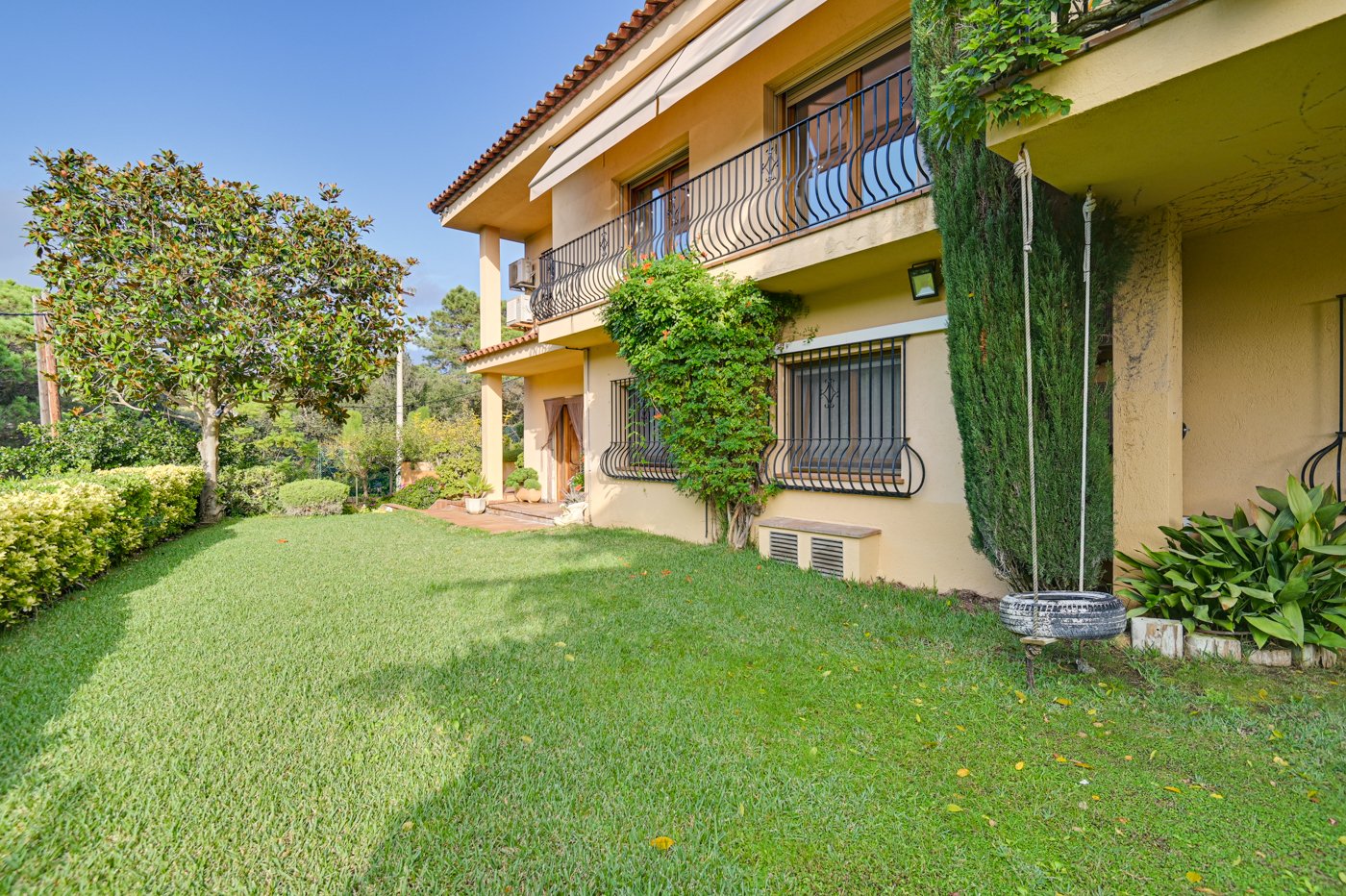 Агенция за недвижими имоти - Имоти Премиер - имот - 1224609, Цена: 1300000 EUR