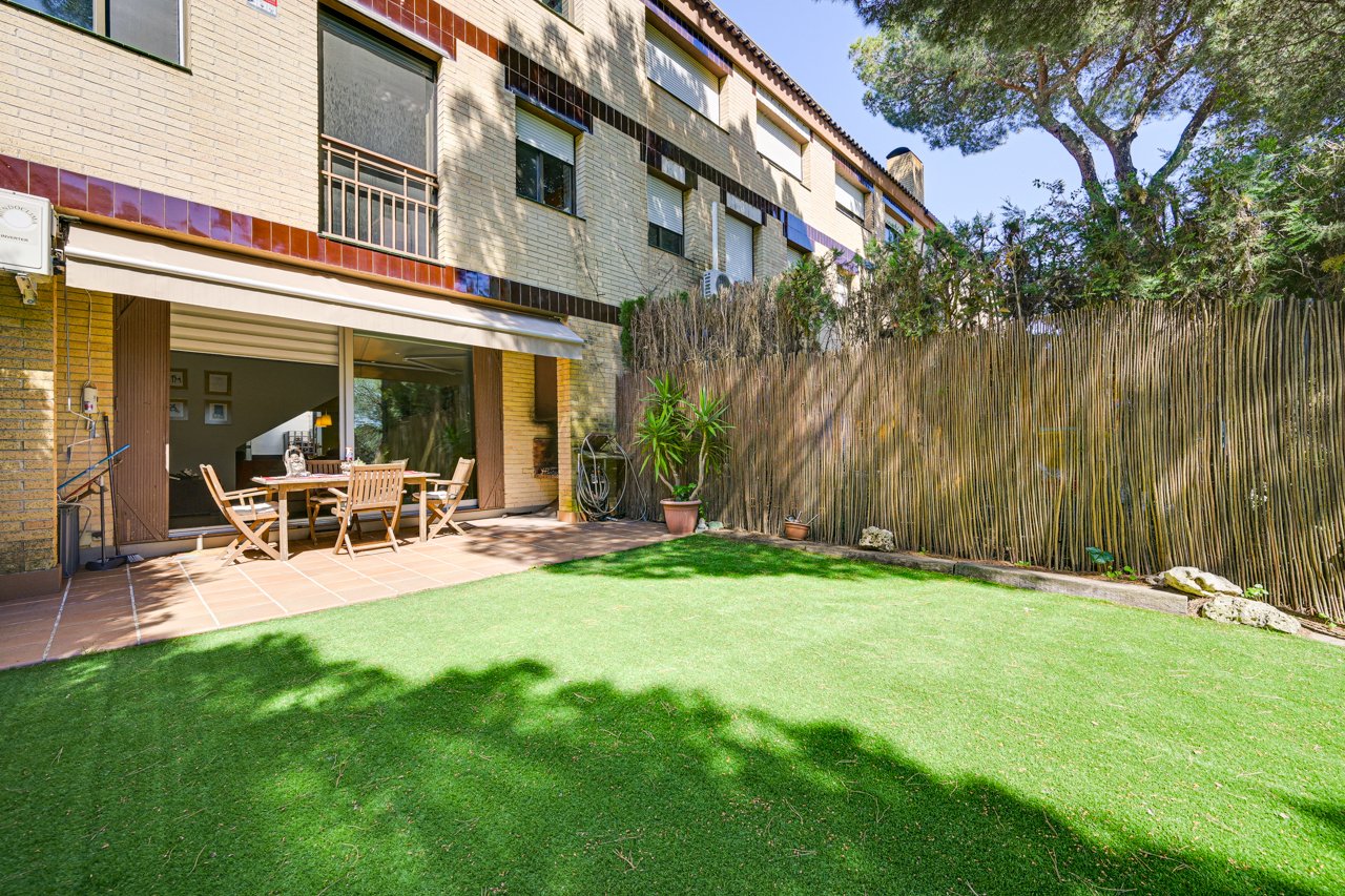 Агенция за недвижими имоти - Имоти Премиер - имот - 1224684, Цена: 565000 EUR